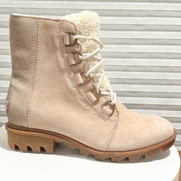 🌹SOREL🌹 Phoenix Short Leather Waterproof Boots Size: 6.5 - Picture 4 of 15